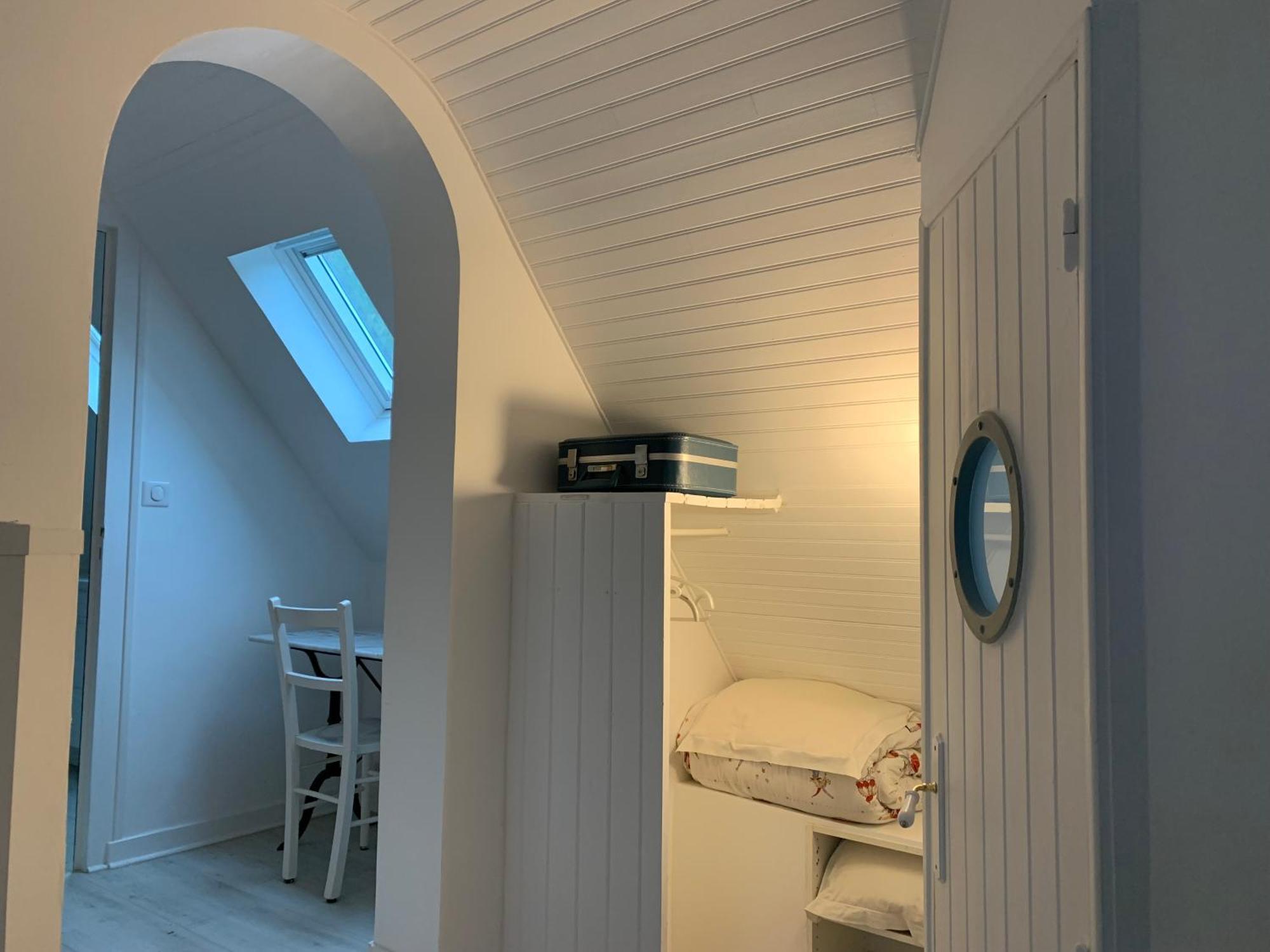 La Gentilhommiere Bed & Breakfast Treffiagat Ruang foto