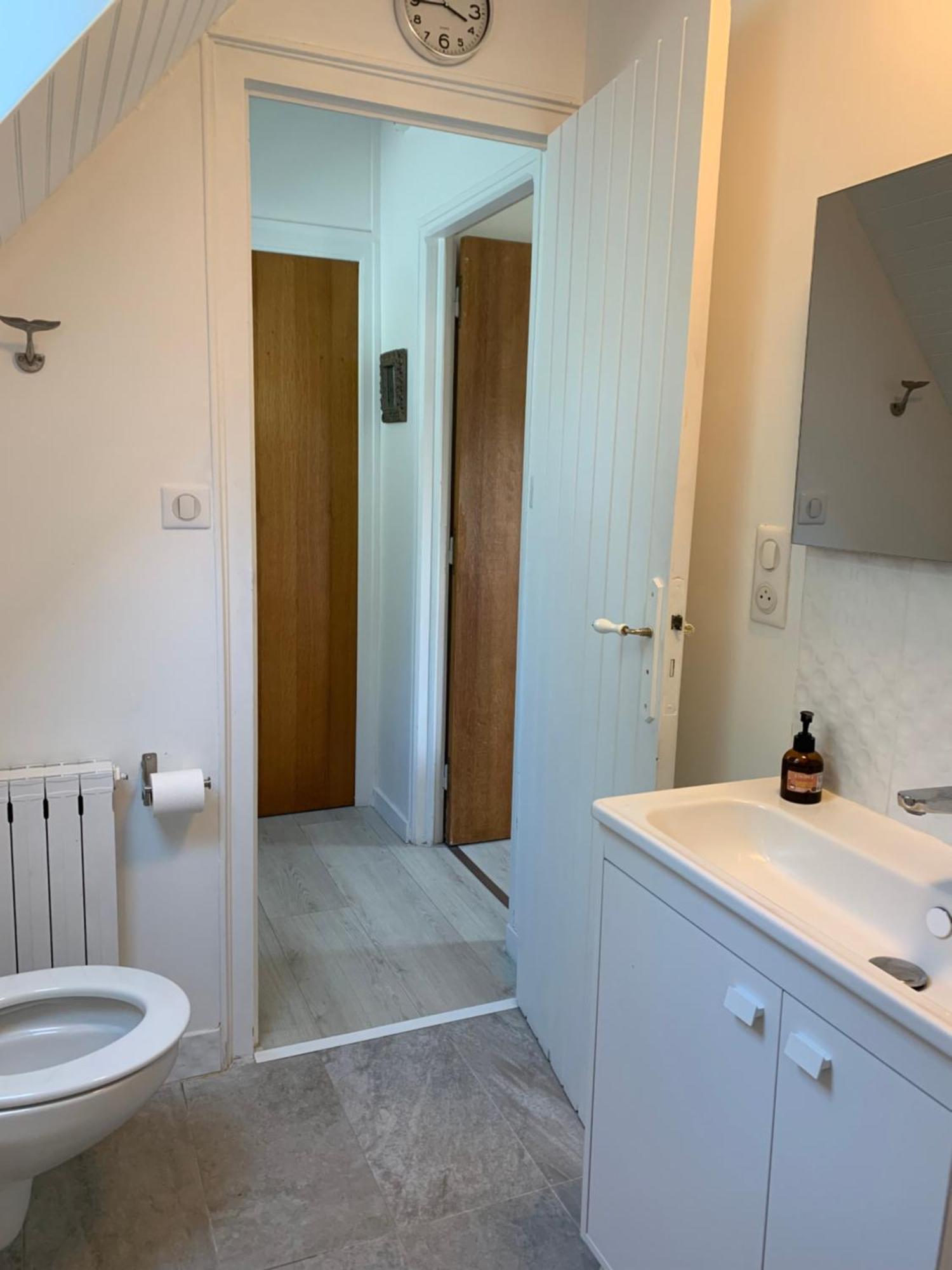 La Gentilhommiere Bed & Breakfast Treffiagat Ruang foto