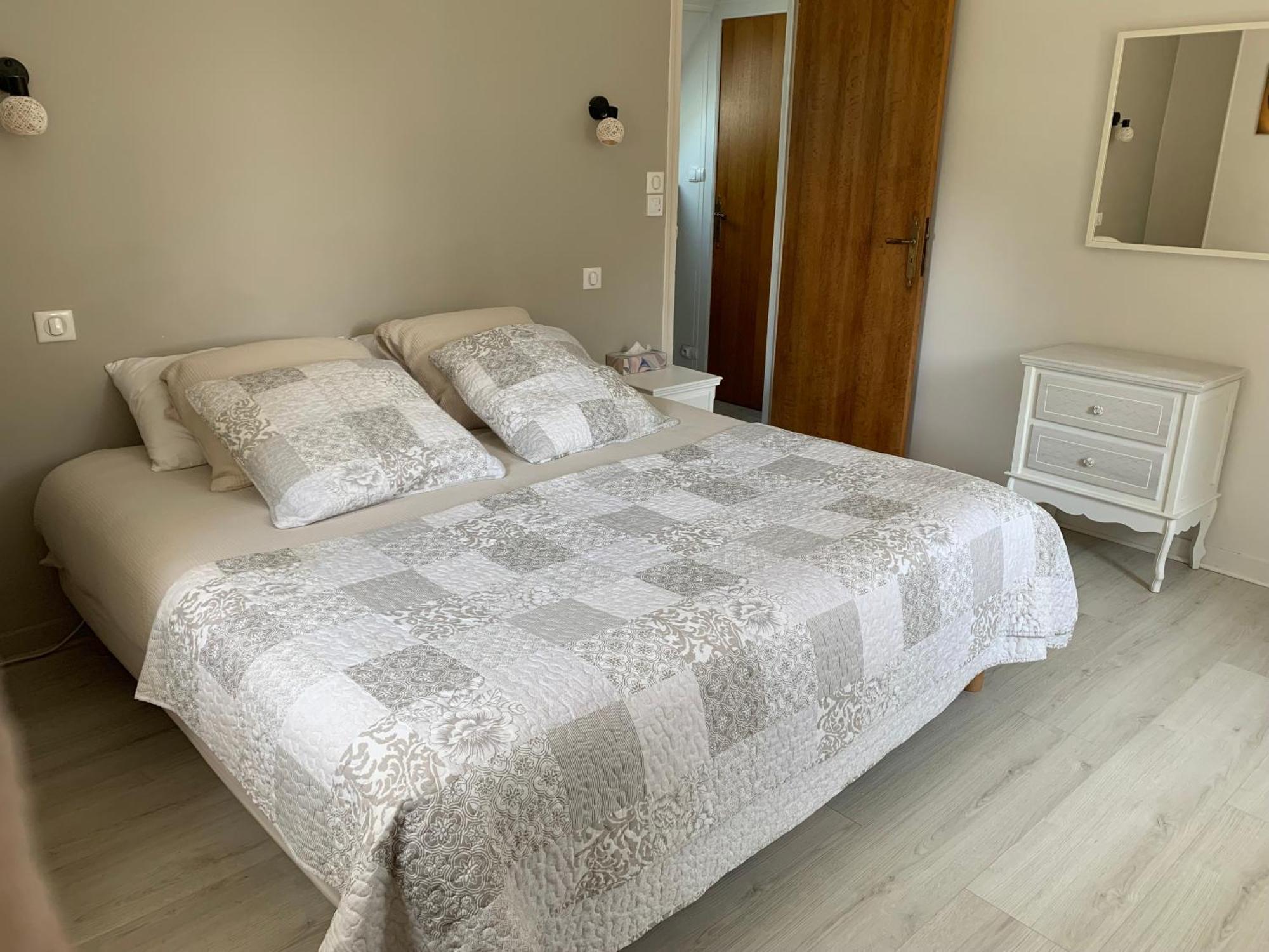 La Gentilhommiere Bed & Breakfast Treffiagat Bagian luar foto